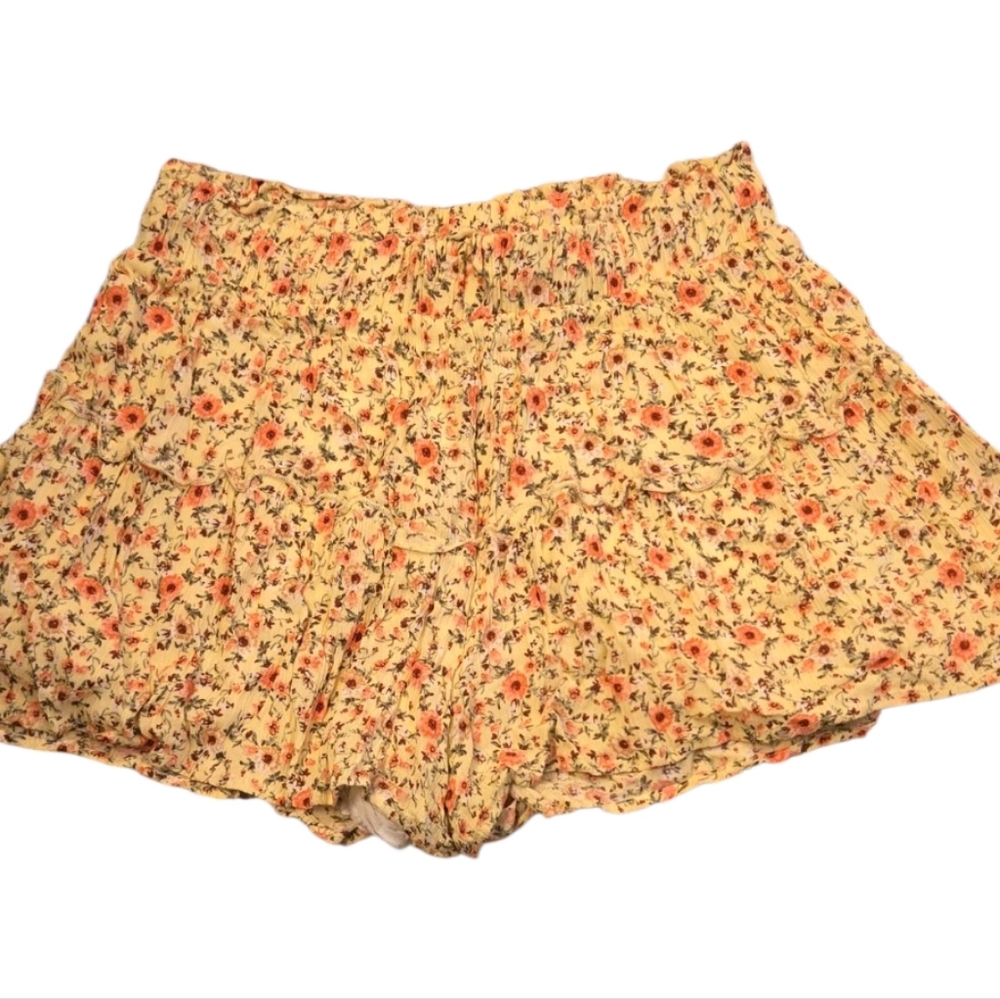 Altar'd State High Waist Floral Shorts - Cream and Orange